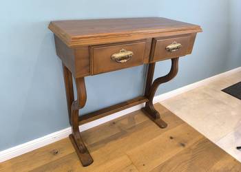 Piękna funkcjonalna konsolka, pomocnik, polecam