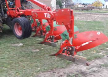 Pług Unia Grudziądz tur 4 agromasz lemken kverneland ibis