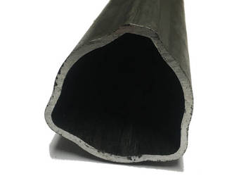 Rura WOM trójkąt 51,6 x 3 mm 130 cm APG TT523-130
