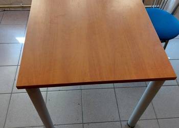 Sprzedam Meble Biurka i Krzesła