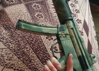 Pistolet replika ASG MP5 JG067
