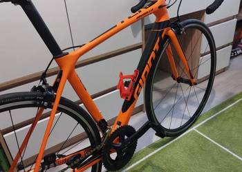 Rower szosowy giant advanced 2