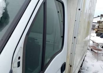 Szyba przednia boczna Iveco master mascott