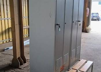 Szafka ubraniowa z ławeczką