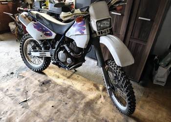 Suzuki dr 350