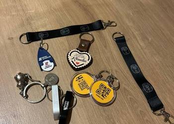 Różne bryloczki, zawieszki jak nowe