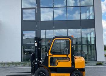 Wózek widłowy 2.5T, kabina, triplex od Gunter Grossmann