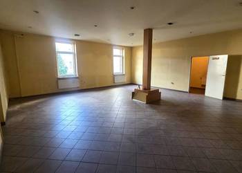 Lokal usługowy 70 m², parter, centrum, wysoki sufit, idealny na butik