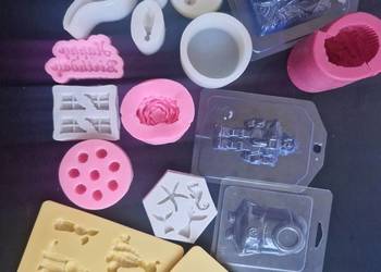 Zestaw foremek silikonowych i plastikowych do mydła / gipsu / świec – 15 sz