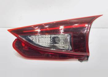 LAMPA TYŁ PRAWA WEWNĘTRZNA MAZDA 3 BM Hatchback ŚWIATŁO TYLNA, PRAWA