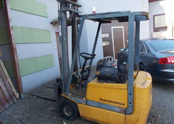 wózek widłowy Elektryczny 3 kołowy