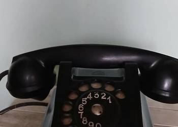 Stary telefon na tarcze Stary telefon na tarcze