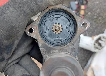 32335478 Silnik zacisku hamulca postojowego Audi