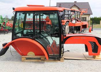 Kabina C360 maska C- 360 Agrotechma zestaw czerwony kabiny maska