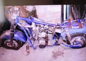 Mini harley w częściach do złożenia dla pasjonata