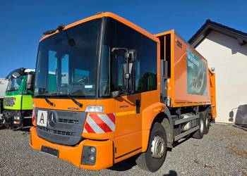 Śmieciarka Mercedes-Benz Econic 2635 Euro 6 3 Osie Zabudowa Zoeller Medium
