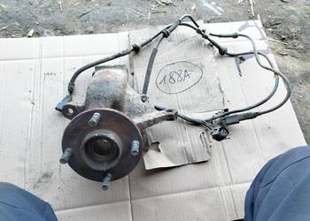 FORD MONDEO MK1 ZWROTNICA PIASTA LEWA PRZÓD PRZEDNIA  ABS CZUJNIK KLOCKÓW