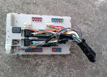 284B7JF50A Skrzynka bezpieczników przekaźników Nissan GT-R