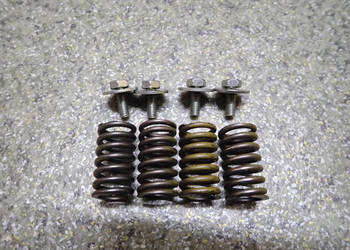 SPRĘŻYNY KOSZA SPRZĘGŁA ŚRUBKI SUZUKI DR 750 BIG 88-90R