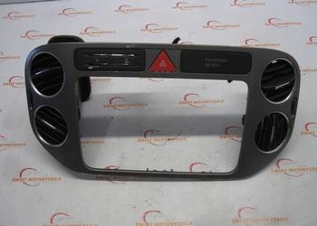 VOLKSWAGEN TIGUAN I 10r ramka radia kratki nawiewu 5M0858071K 5M0819062