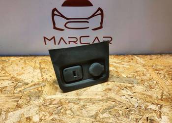Gniazdo Zapalniczki USB Opel Karl 13596807