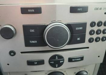 Radio CDC40 Opera Astra H Zafira B Wylogowane