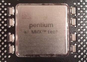 Intel Pentium MMX 200 - FV80503200 SY060 / SOCKET 7