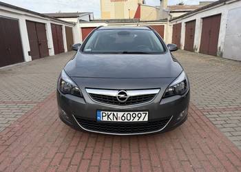 Sprzedam Opel Astra J kombi 2011r 2.0cdti automat