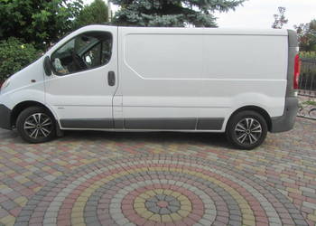 vivaro w b. dobrym stanie
