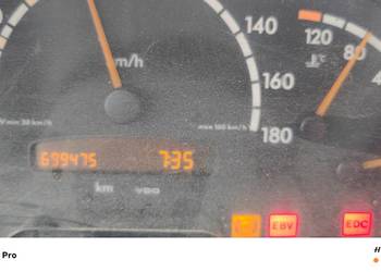 syndyk sprzeda samochód dostawczy Mercedes-Benz Sprinter 308 CDI