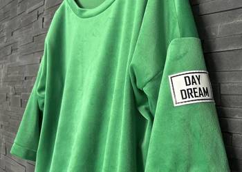 Damski dres welurowy