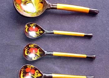 Zestaw 4 łyżek Chochłoma z CCCP - jedna większa + 3 mniejsze.