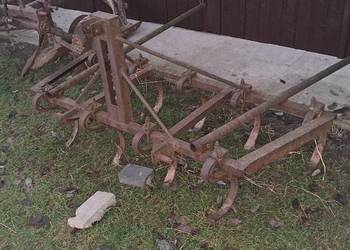 Używany kultywator ścierniskowy