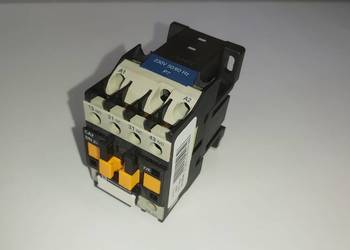 Stycznik CA2 DN22 Telemecanique 220V 50Hz