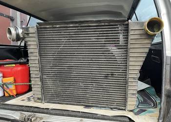Intercooler Volvo 740/760/940/960 1317319