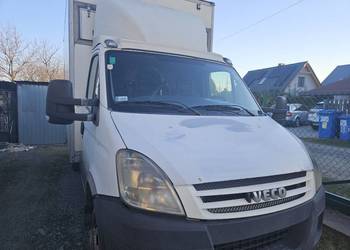 Do sprzedania Iveco Daily 35c 18 kontener z windą 2007 rok