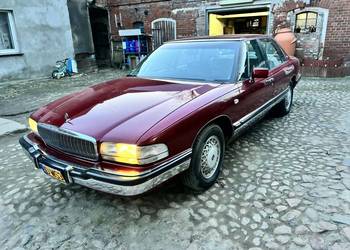 Buick Park Avenue, zarejestrowany jako pojazd zabytkowy