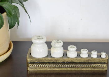 stare ceramiczne ODWAŻNIKI do WAGI szalkowej
