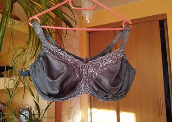 Biustonosz Triumph w kolorze malachitowym - EU95E/GB42DD-bdb !!