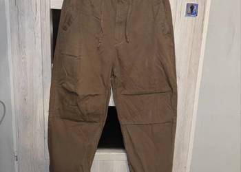 Spodnie Bershka rozmiar M