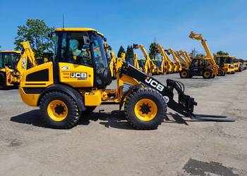 JCB  409 2024r 10 MTH ŁADOWARKA TELESKOPOWA 407