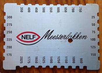 Grzebieniowy miernik grubości farb i lakierów na mokro