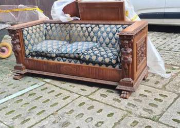 Sofa rzeźbiona