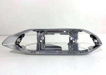 RAMKA WYSWIETLACZA PEUGEOT 308 II 98075499VV Hatchback 13-21 WYKOŃCZEN