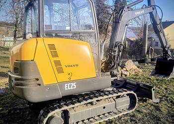 Minikoparka koparka Volvo ec25