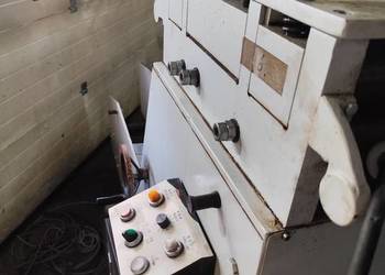 Rozwijak do prasy mimośrodowej podajnik prościarka