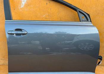 Drzwi prawe przód Toyota Avensis T25 kolor 1F6 Stan IDEALNY