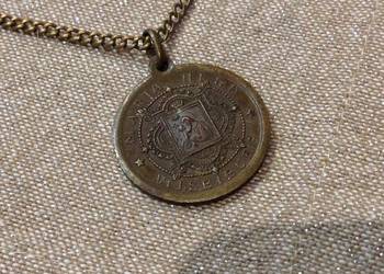 Stary Medalion Religijny z Brązu na Łańcuszku