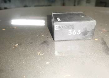 Audi 80 B4 przekaźnik elektrycznych szyb 363