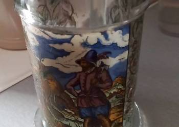 Szklany kufel do piwa z przykrywką